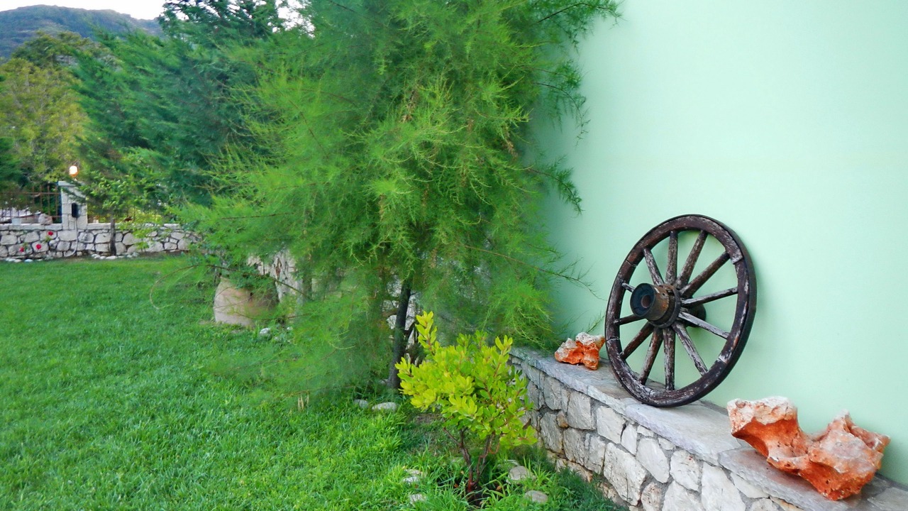 Photo of Outdoor in Asprogerakata