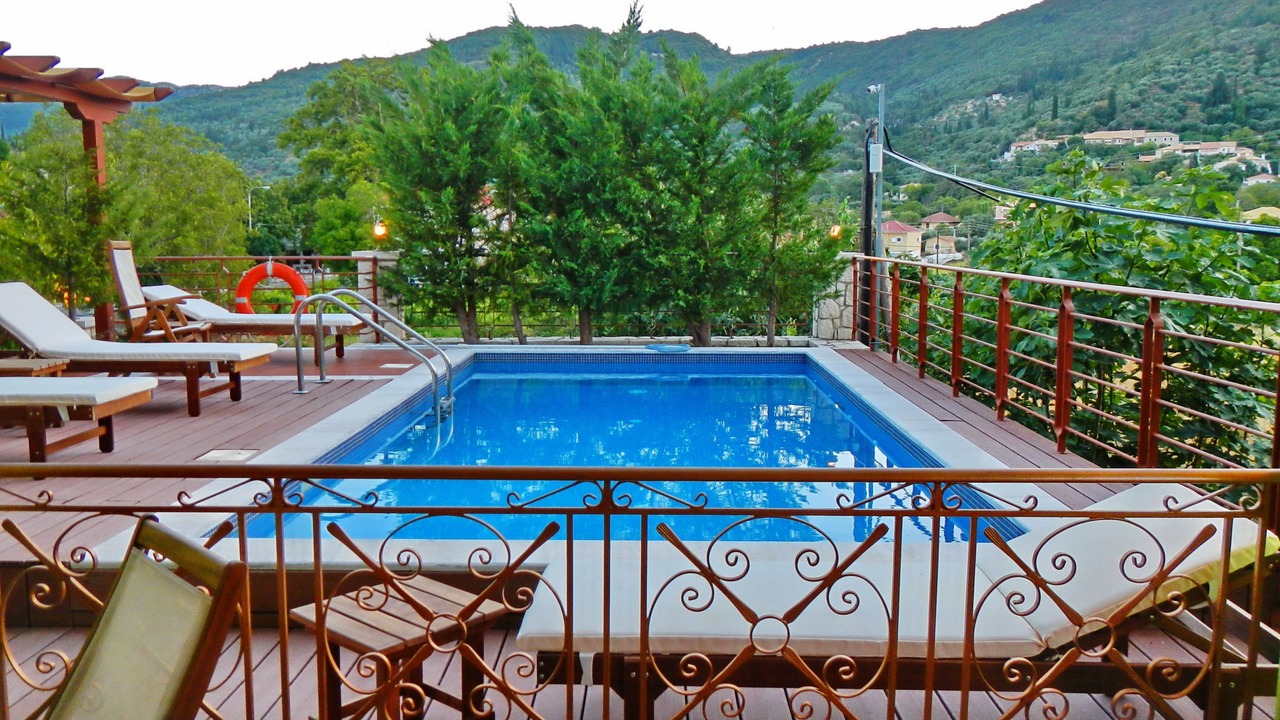 Photo of Outdoor in Asprogerakata