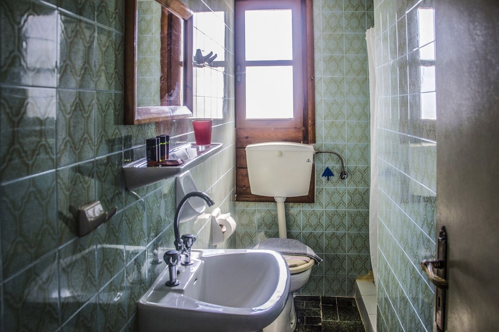 Photo of Bathroom in Kalathas