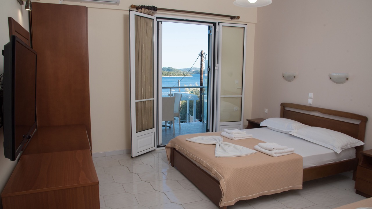 Photo of Bedroom in Perigiali