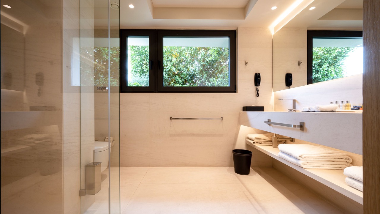 Photo of Bathroom in Vouliagmeni