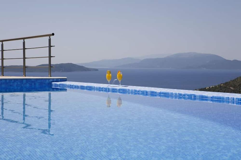 Photo of Outdoor in Sivota