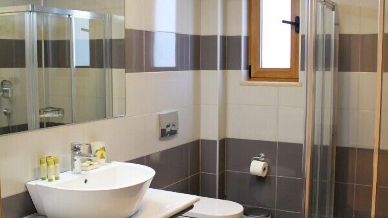 Photo of Bathroom in Methoni