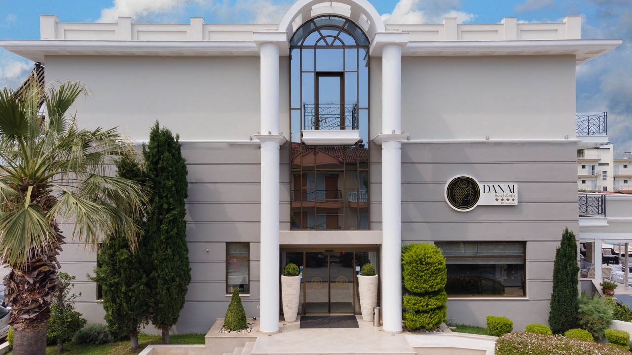 Photo of Buildings in Olymbiaki Akti