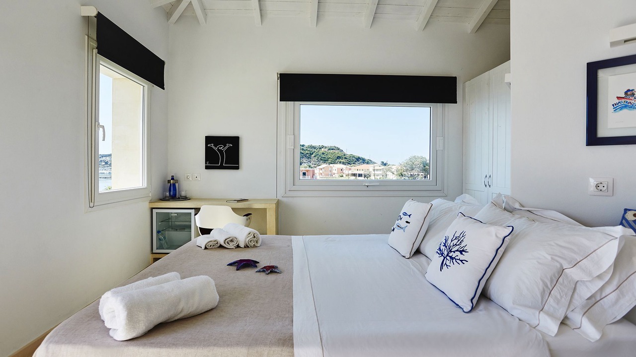 Photo of Bedroom in Erikousa Island