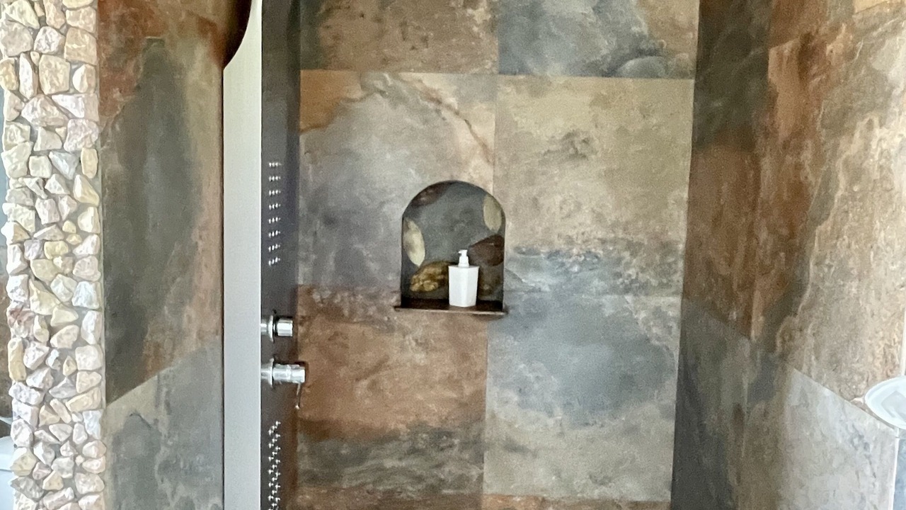 Photo of Bathroom in Paraiso