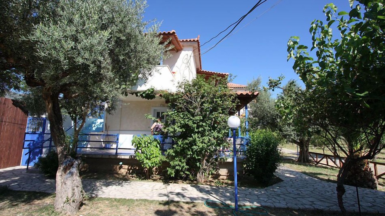 Photo of Outdoor in Eratini