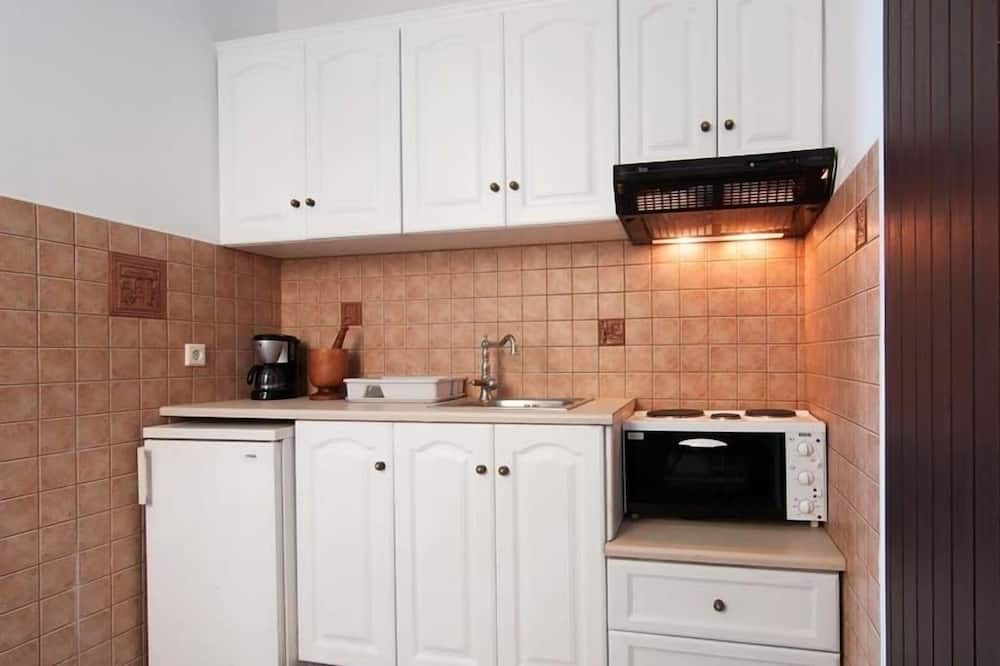 Photo of Kitchen in Frourion