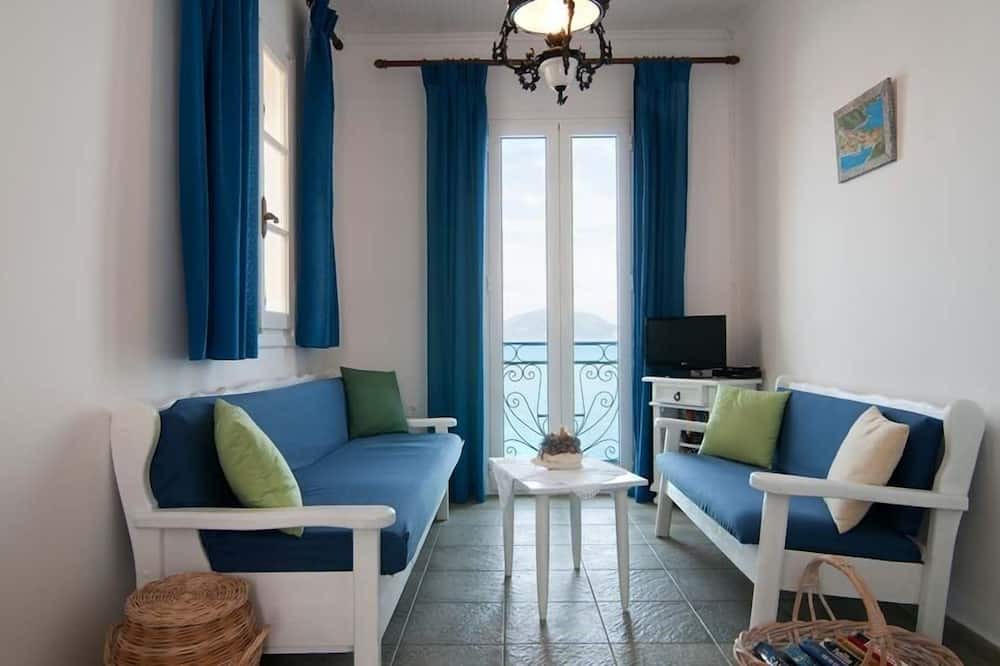Photo of Livingroom in Frourion