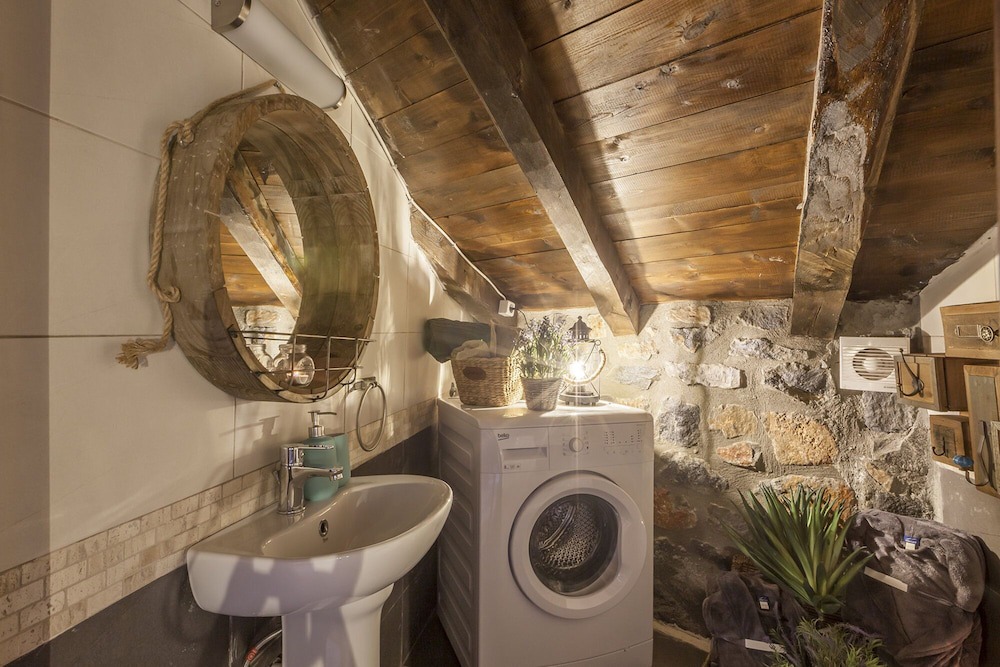 Photo of Bathroom in Aghios Athanasios