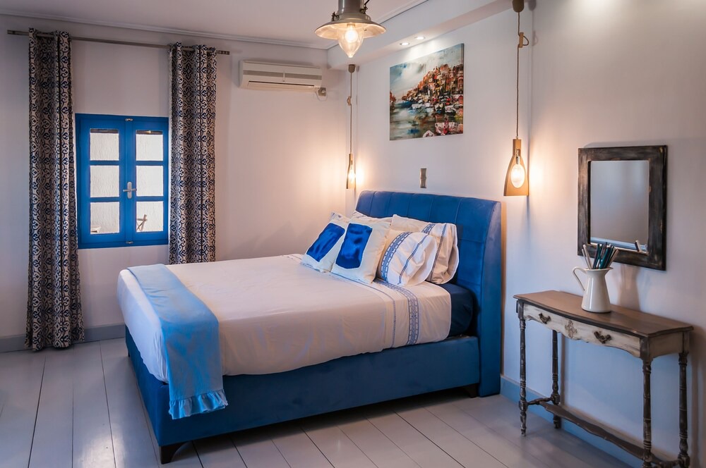 Photo of Bedroom in Apollonia
