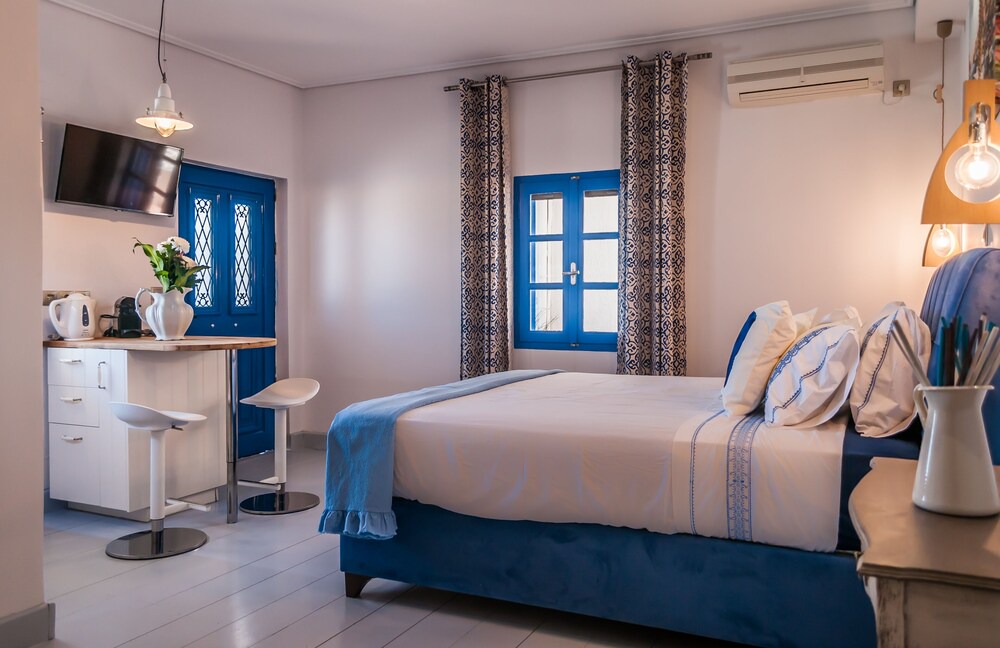 Photo of Bedroom in Apollonia