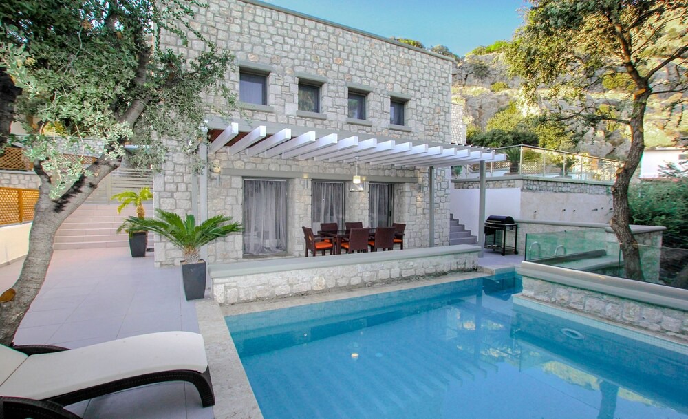 Photo of Outdoor in Pefkos