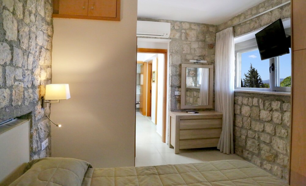 Photo of Bedroom in Pefkos