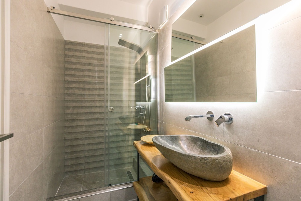 Photo of Bathroom in Alepou