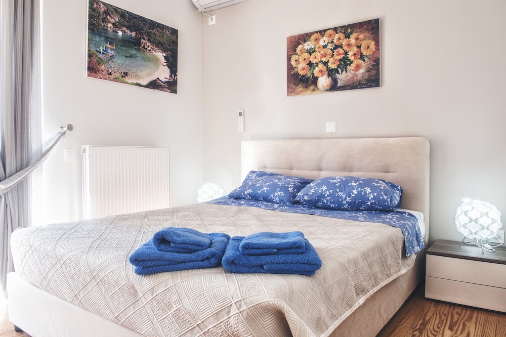 Photo of Bedroom in Alepou