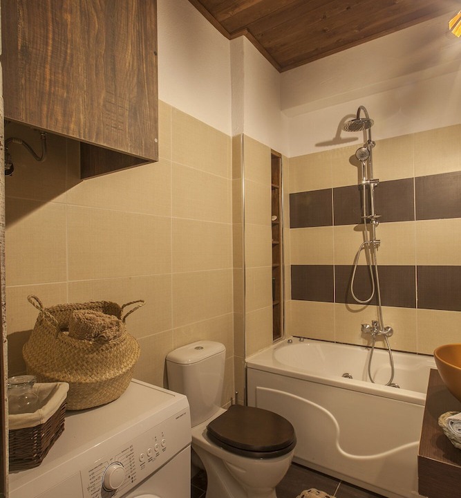Photo of Bathroom in Aghios Athanasios