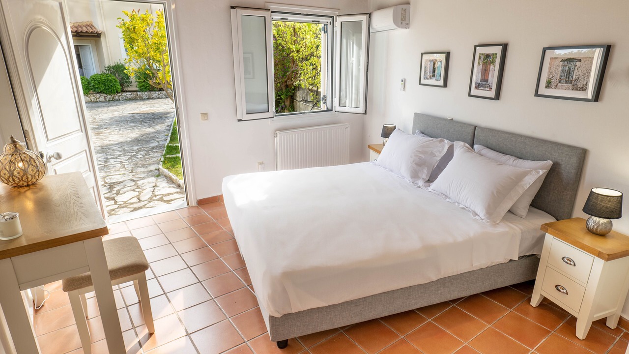 Photo of Bedroom in Skala