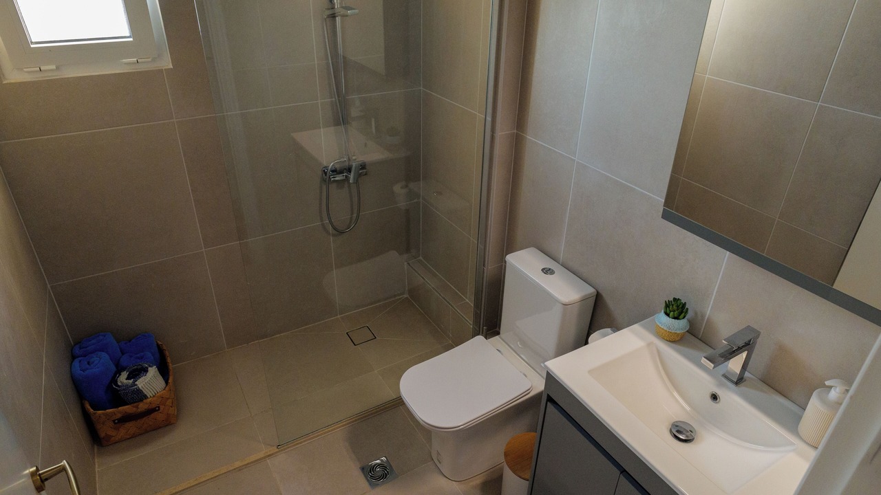Photo of Bathroom in Skala