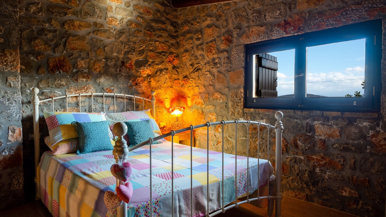 Photo of Bedroom in Kounelion