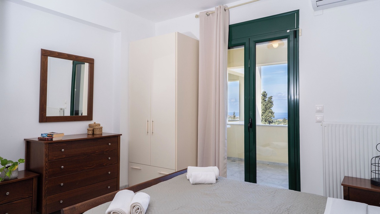 Photo of Bedroom in Filaki