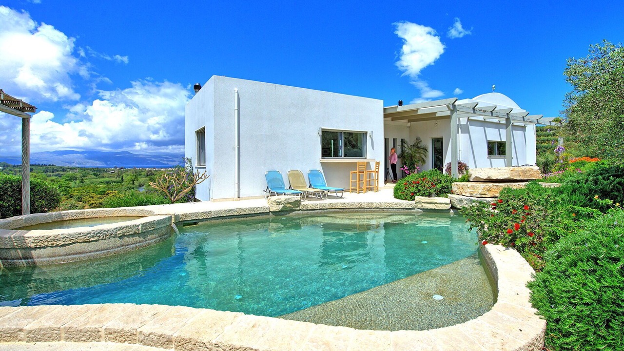 Photo of Outdoor in Platanias Town