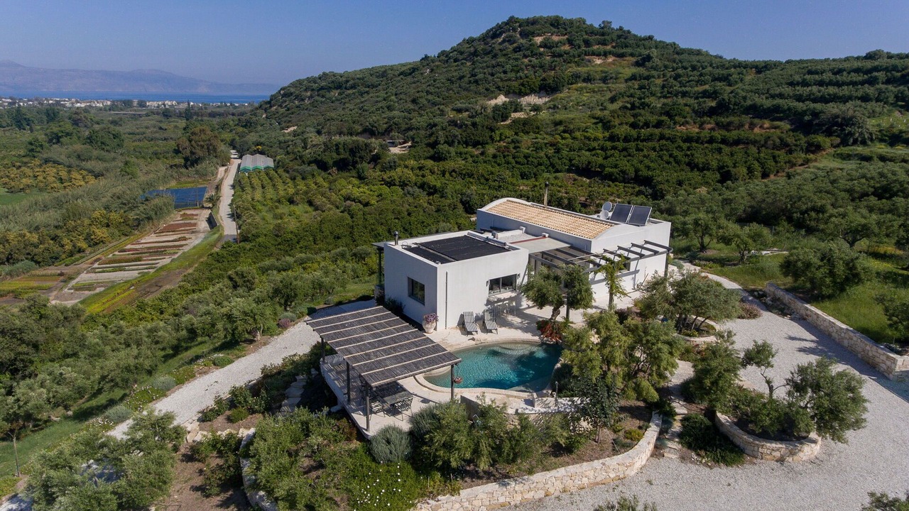 Photo of Outdoor in Platanias Town