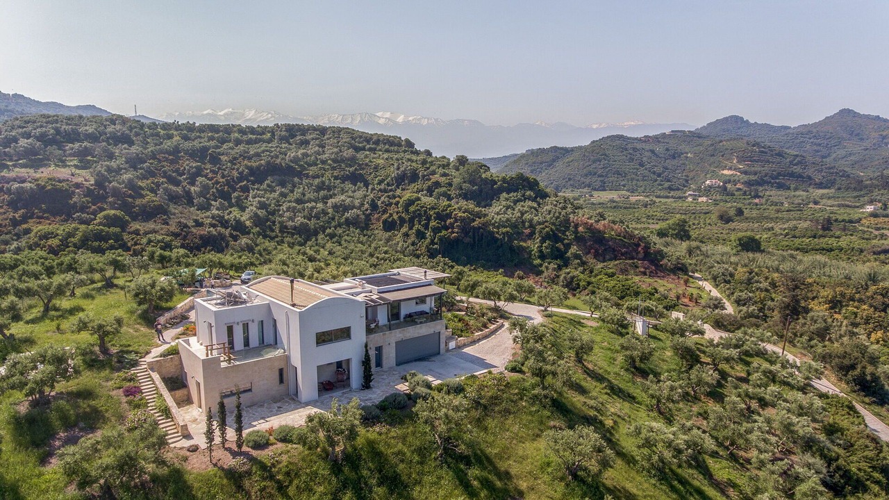 Photo of Outdoor in Platanias Town