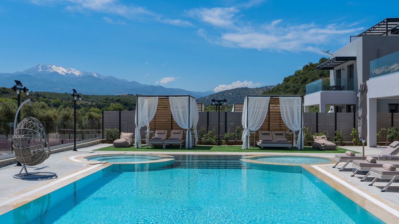 Photo of Outdoor in Roumeli