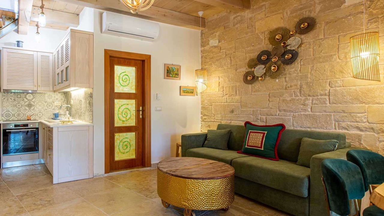 Photo of Livingroom in Maheri