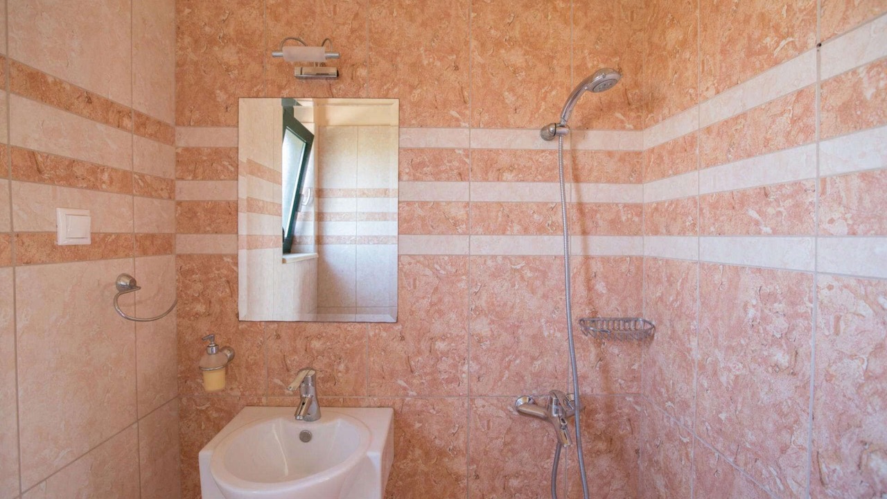 Photo of Bathroom in Chorafakia