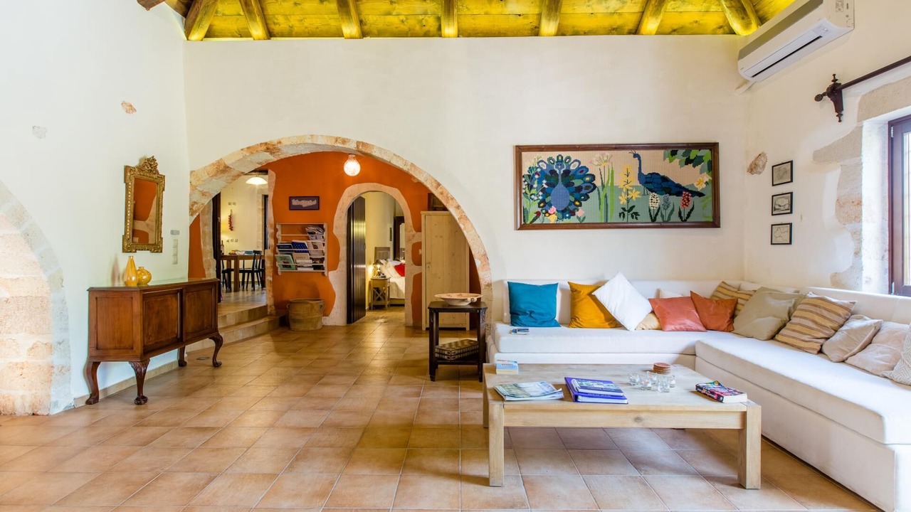 Photo of Livingroom in Pitharion