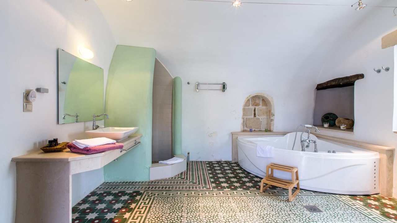 Photo of Bathroom in Pitharion