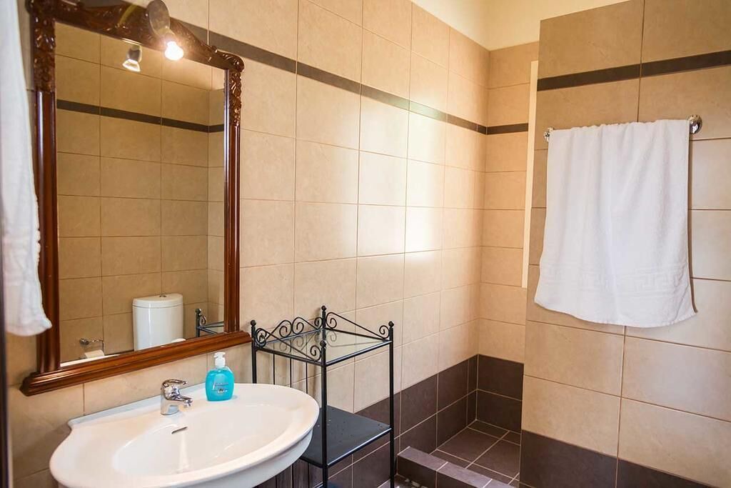 Photo of Bathroom in Kaligata