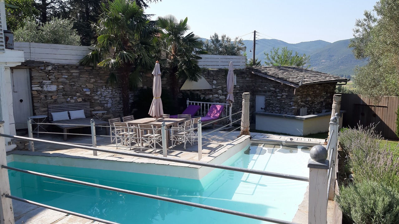 Photo of Outdoor in Pieres