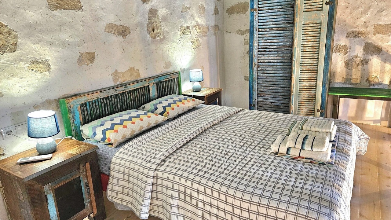 Photo of Bedroom in Pitsidia