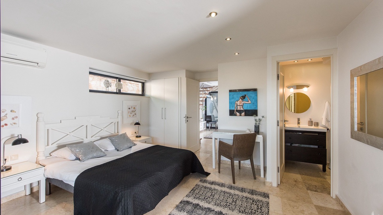 Photo of Bedroom in Tersanas