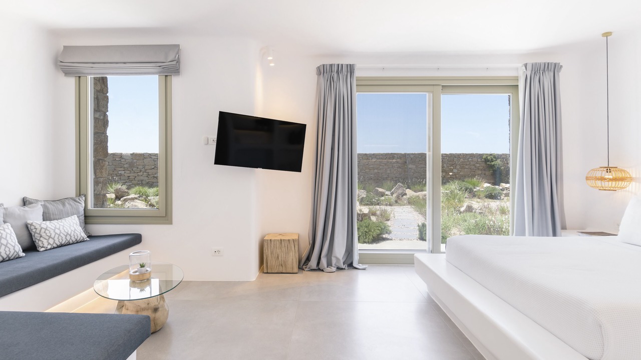 Photo of Bedroom in Faros Armenistis