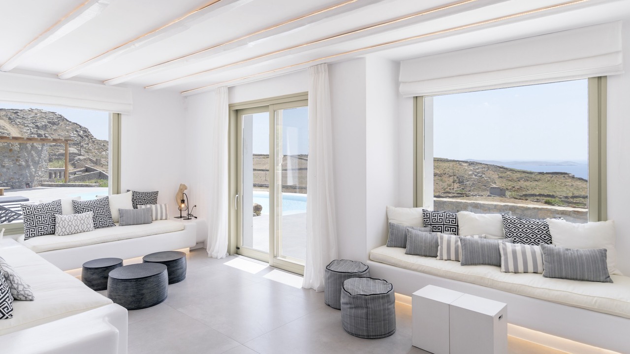 Photo of Livingroom in Faros Armenistis