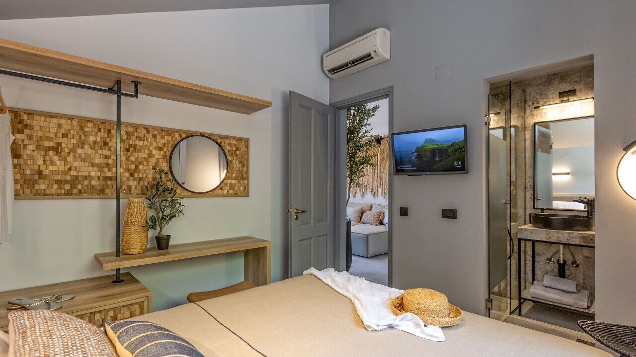 Photo of Bedroom in Assos