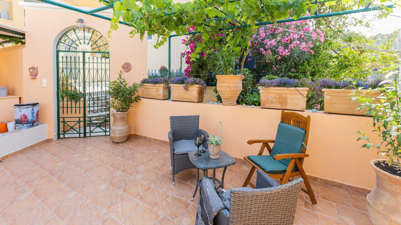 Photo of Patio Balcony in Assos