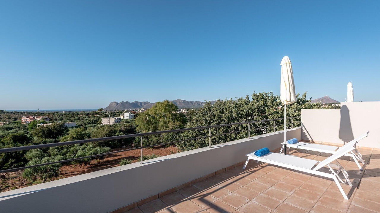 Photo of Patio Balcony in Kounoupidiana