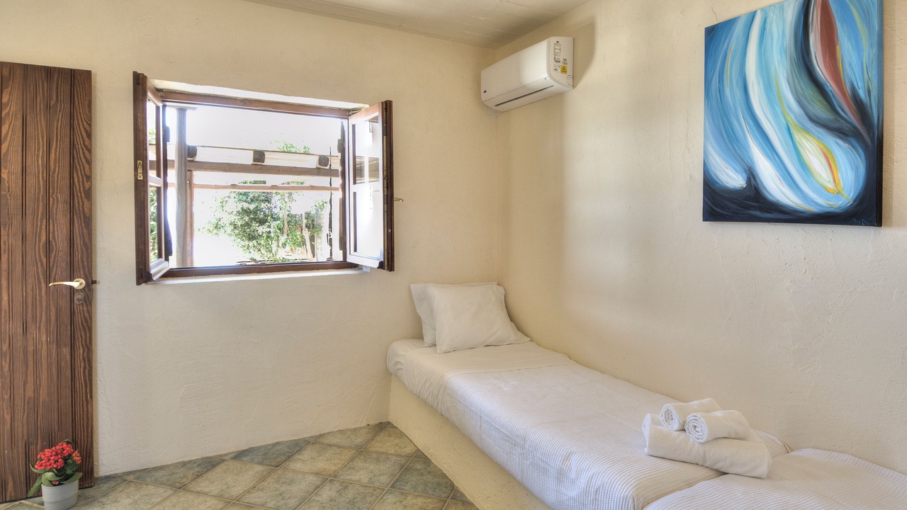 Photo of Bedroom in Koundouros