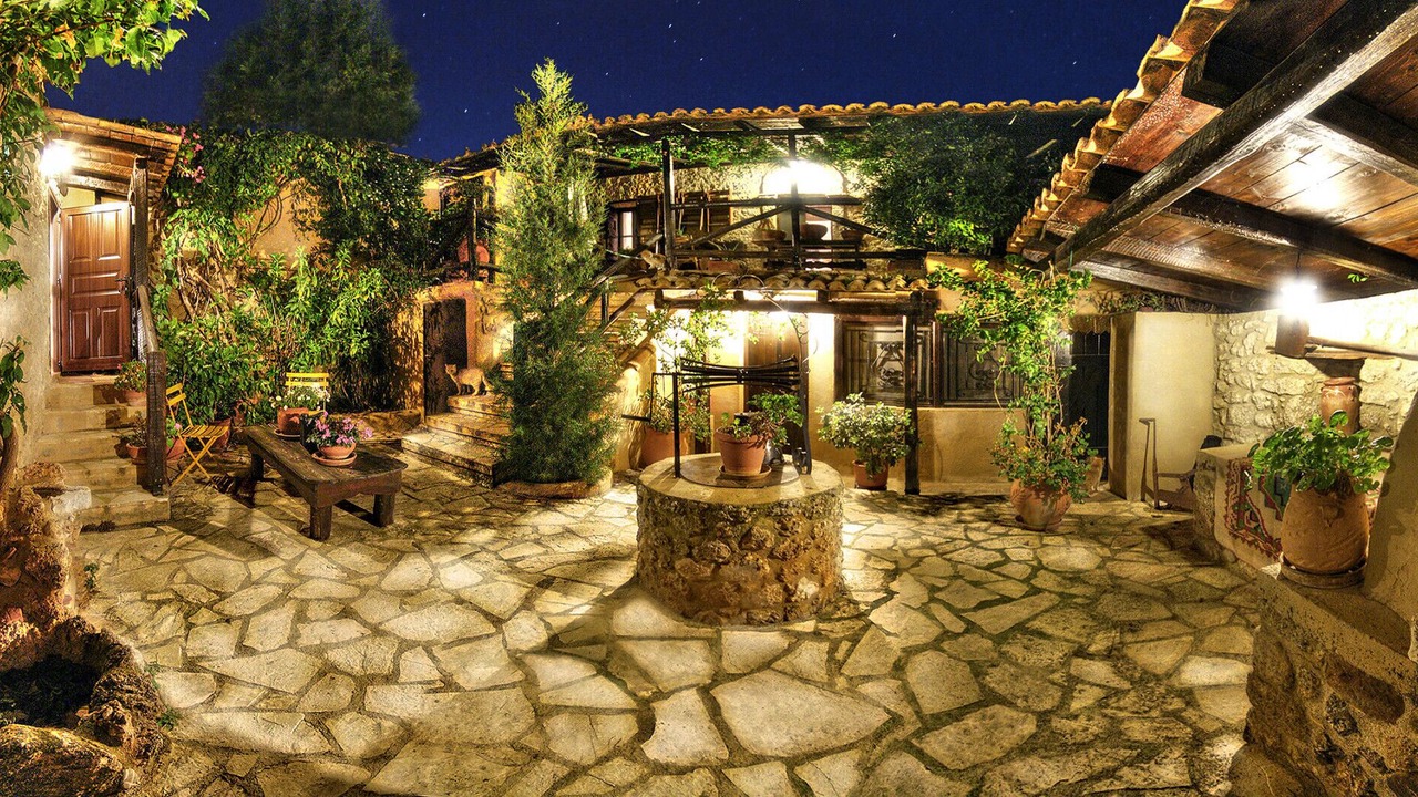 Photo of Patio Balcony in Egira