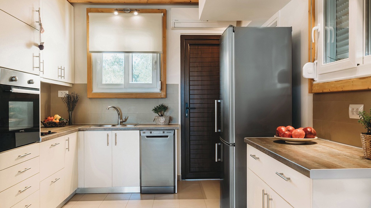 Photo of Kitchen in Psarou