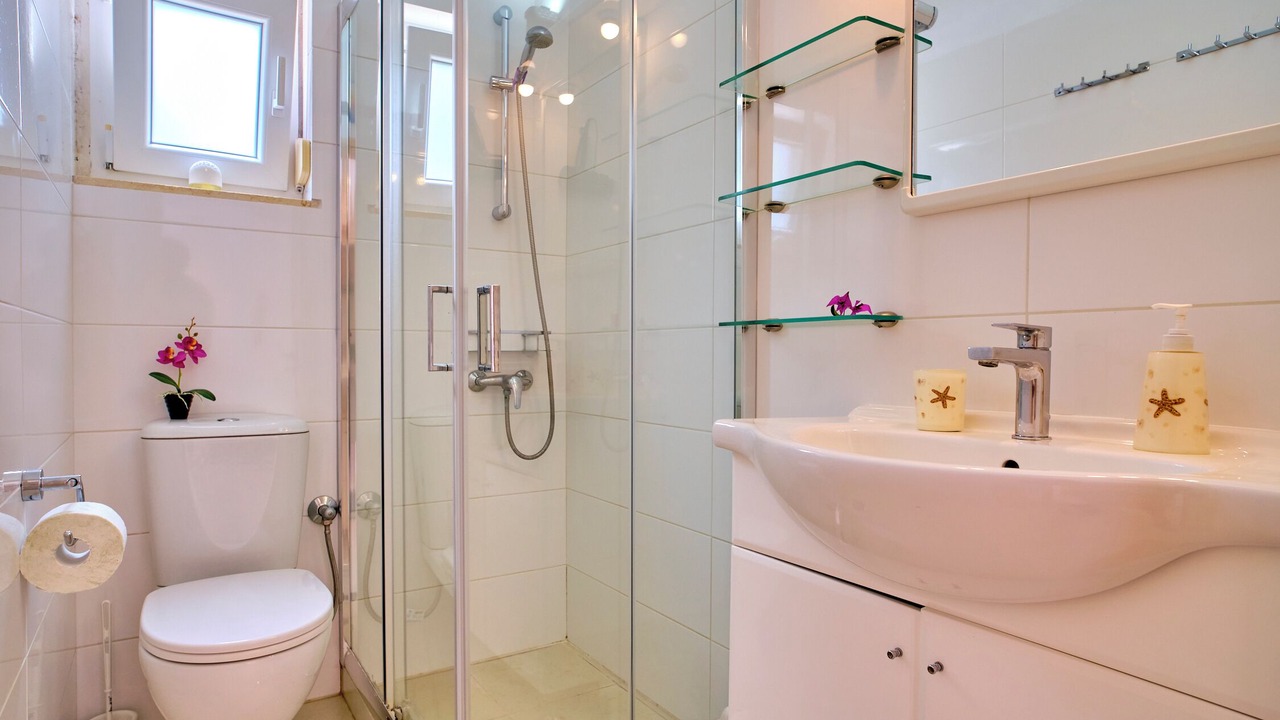 Photo of Bathroom in Old Town