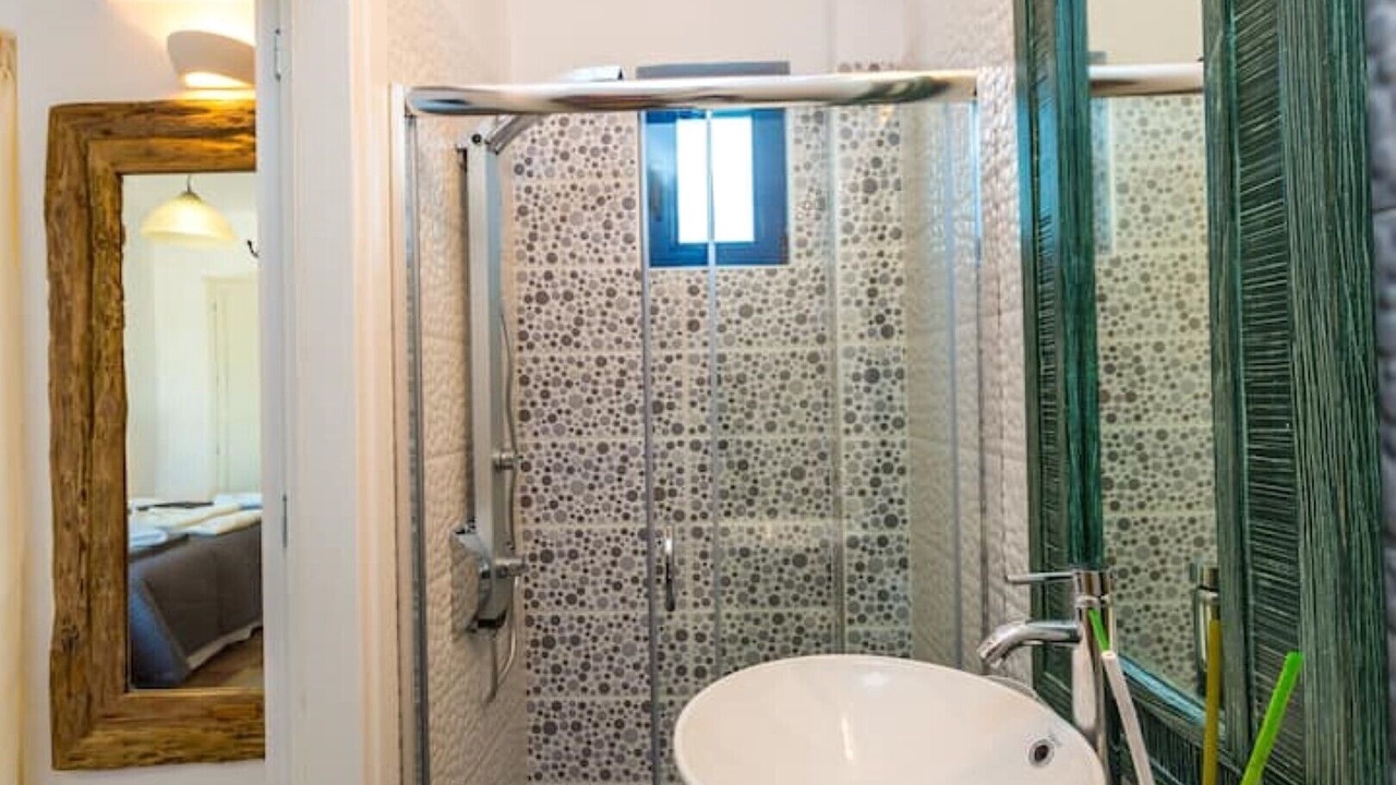 Photo of Bathroom in Kalathas