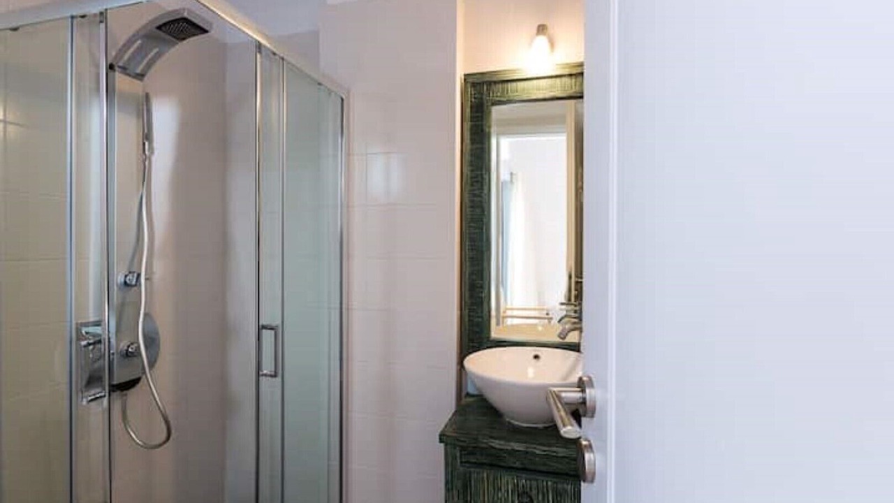 Photo of Bathroom in Kalathas