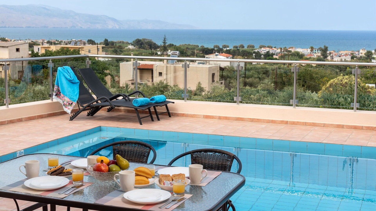 Photo of Patio Balcony in Pyrgos Psilonerou