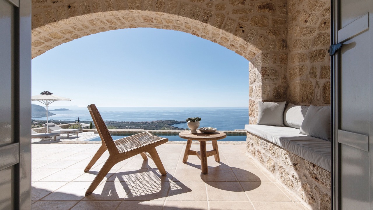 Photo of Patio Balcony in Lefktron